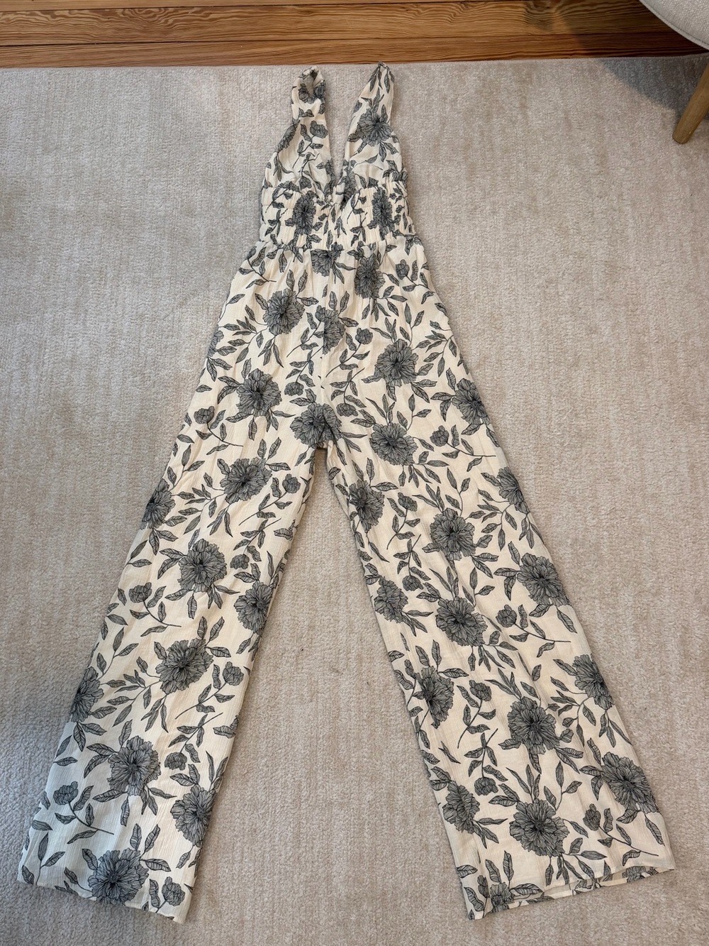 Abercrombie & Fitch Black Floral Print on Cream Jumpsuit
